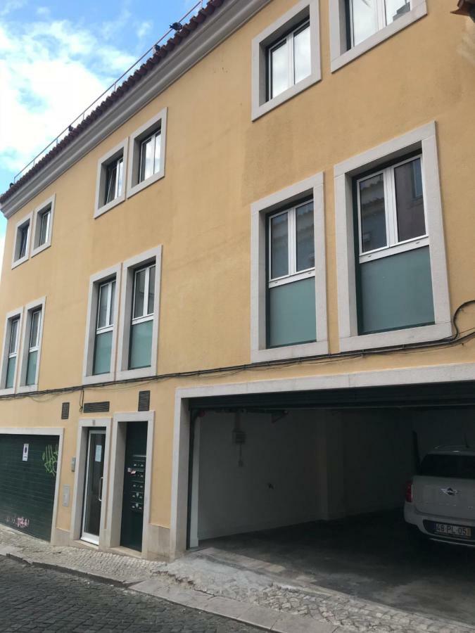 Prime Location - Historic District With Private Parking Lägenhet Lisboa Exteriör bild